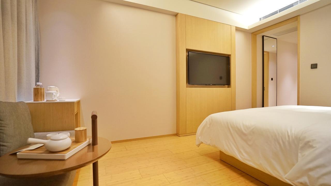 Ji Hotel Shenzhen Shennan Avenue Huaqiang Exterior photo