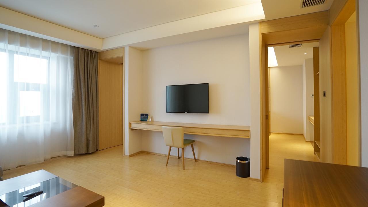Ji Hotel Shenzhen Shennan Avenue Huaqiang Exterior photo