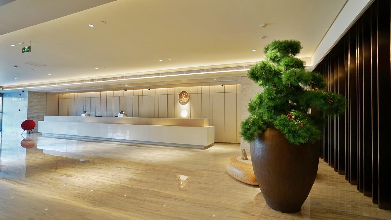 Ji Hotel Shenzhen Shennan Avenue Huaqiang Exterior photo